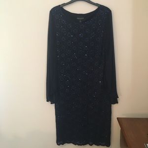 SAMPLE! Sleeved cocktail dress!!!